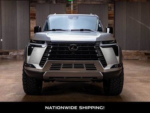 Used 2025 Lexus GX 550 AWD/4WD image 4