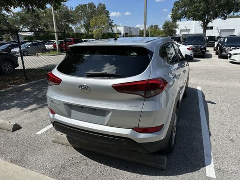 Used 2018 Hyundai Tucson SE FWD image 8