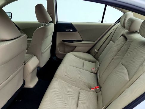 Used 2017 Honda Accord LX image 20