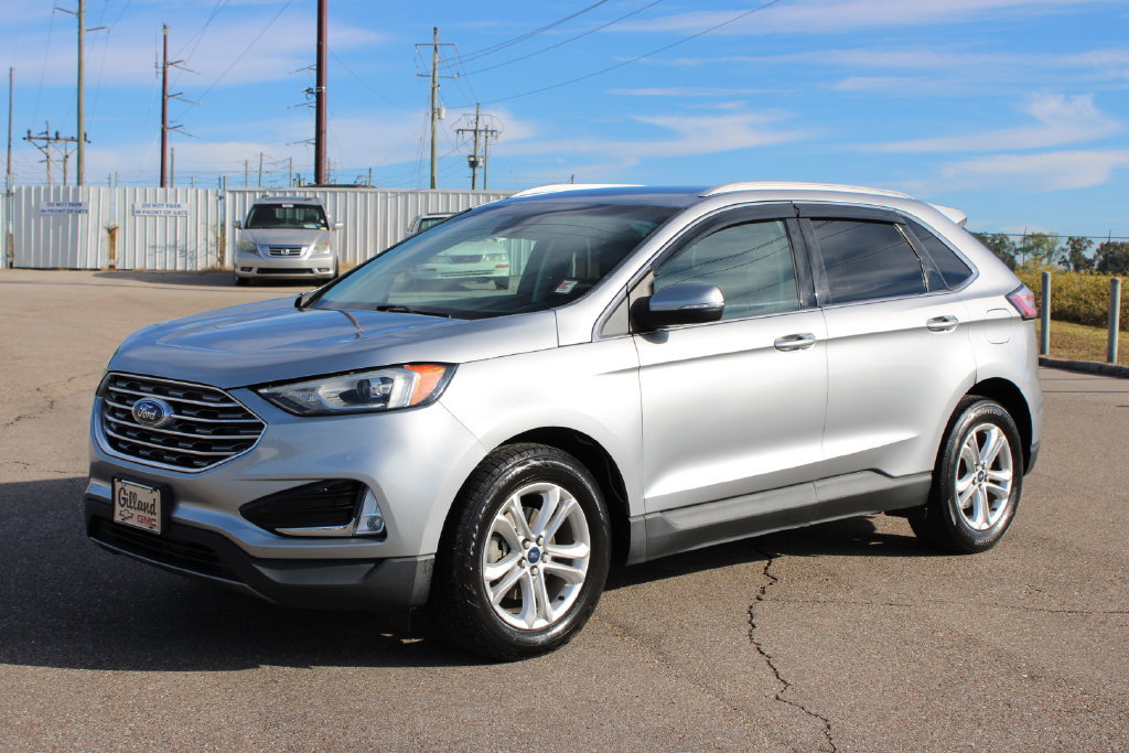 Used 2020 Ford Edge SEL FWD image 2