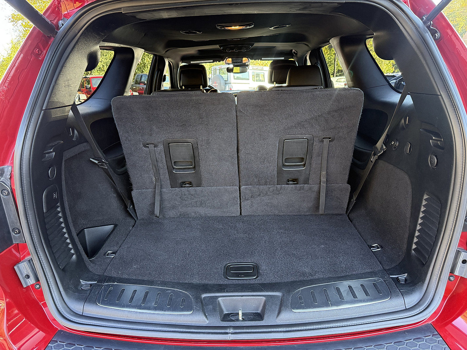 Used 2017 Dodge Durango R/T w/ Technology Group AWD/4WD image 24