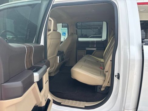 Used 2018 Ford F150 Lariat RWD image 18