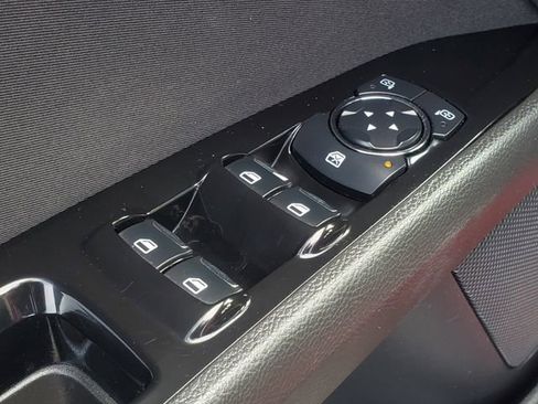 Used 2013 Ford Fusion SE image 11