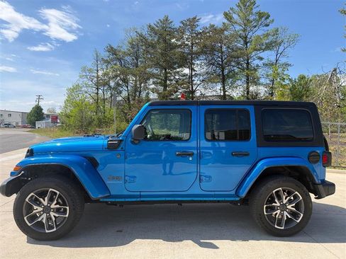 Used 2024 Jeep Wrangler Sport S w/ Convenience Group image 2