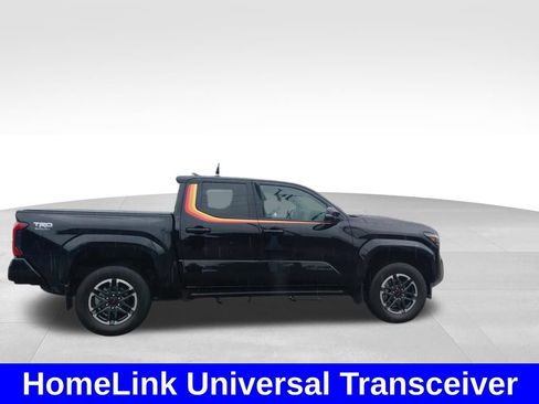 Used 2025 Toyota Tacoma TRD Sport w/ TRD Sport Upgrade Package AWD/4WD image 11