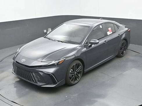 New 2026 Toyota Camry XSE w/ Premium Plus Package FWD image 31