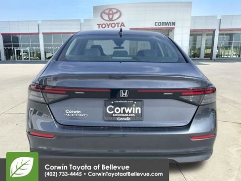 Used 2023 Honda Accord EX image 4