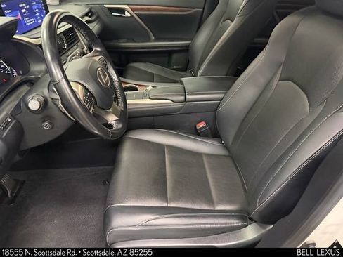 Used 2020 Lexus RX 350L Premium w/ Premium Package image 16