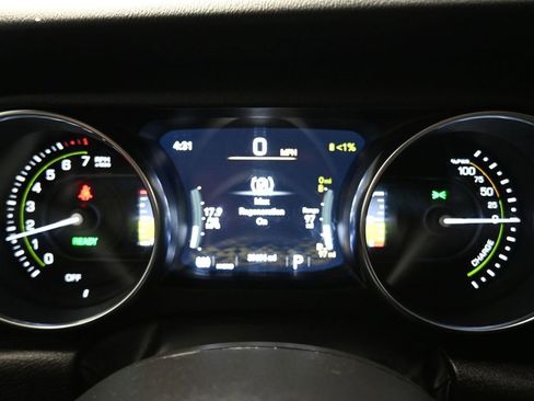 Used 2021 Jeep Wrangler Unlimited Rubicon 4xe w/ Steel Bumper Group image 19