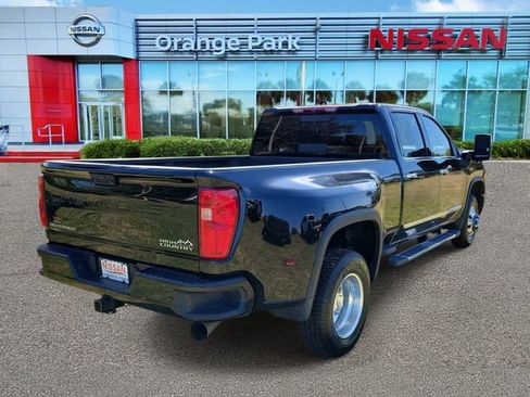 Used 2024 Chevrolet Silverado 3500 High Country AWD/4WD image 2