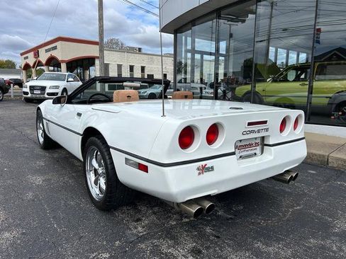 Used 1990 Chevrolet Corvette Convertible image 26