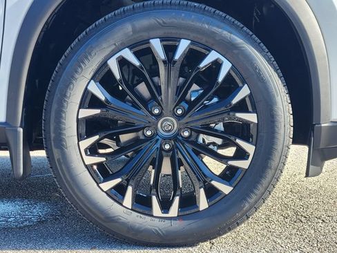 New 2026 Nissan Rogue Dark Armor FWD image 10