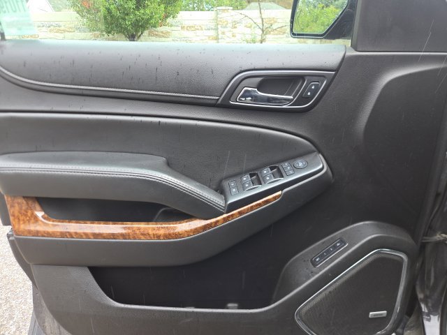 Used 2016 Chevrolet Tahoe LTZ AWD/4WD image 12