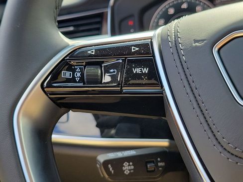 New 2026 Audi A8 L 3.0T image 9