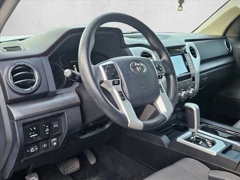 Used 2018 Toyota Tundra SR5 w/ SR5 Upgrade Package image 8