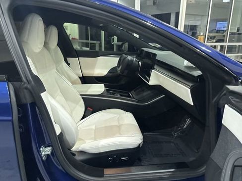 Used 2022 Tesla Model S Plaid AWD/4WD image 34