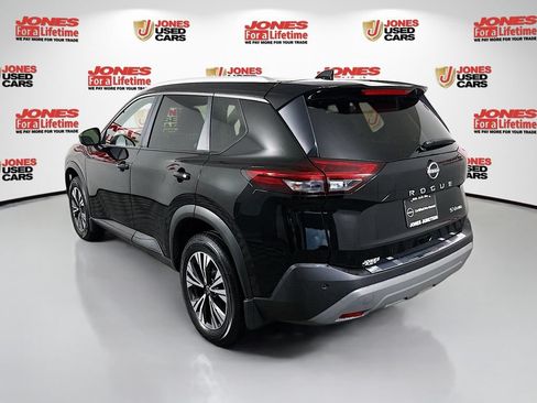 Certified 2023 Nissan Rogue SV w/ SV Premium B Package AWD/4WD image 2