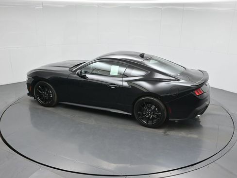 New 2026 Ford Mustang Coupe image 39