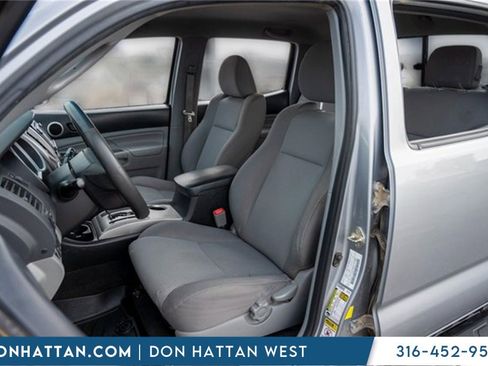 Used 2015 Toyota Tacoma 4x4 Double Cab image 4