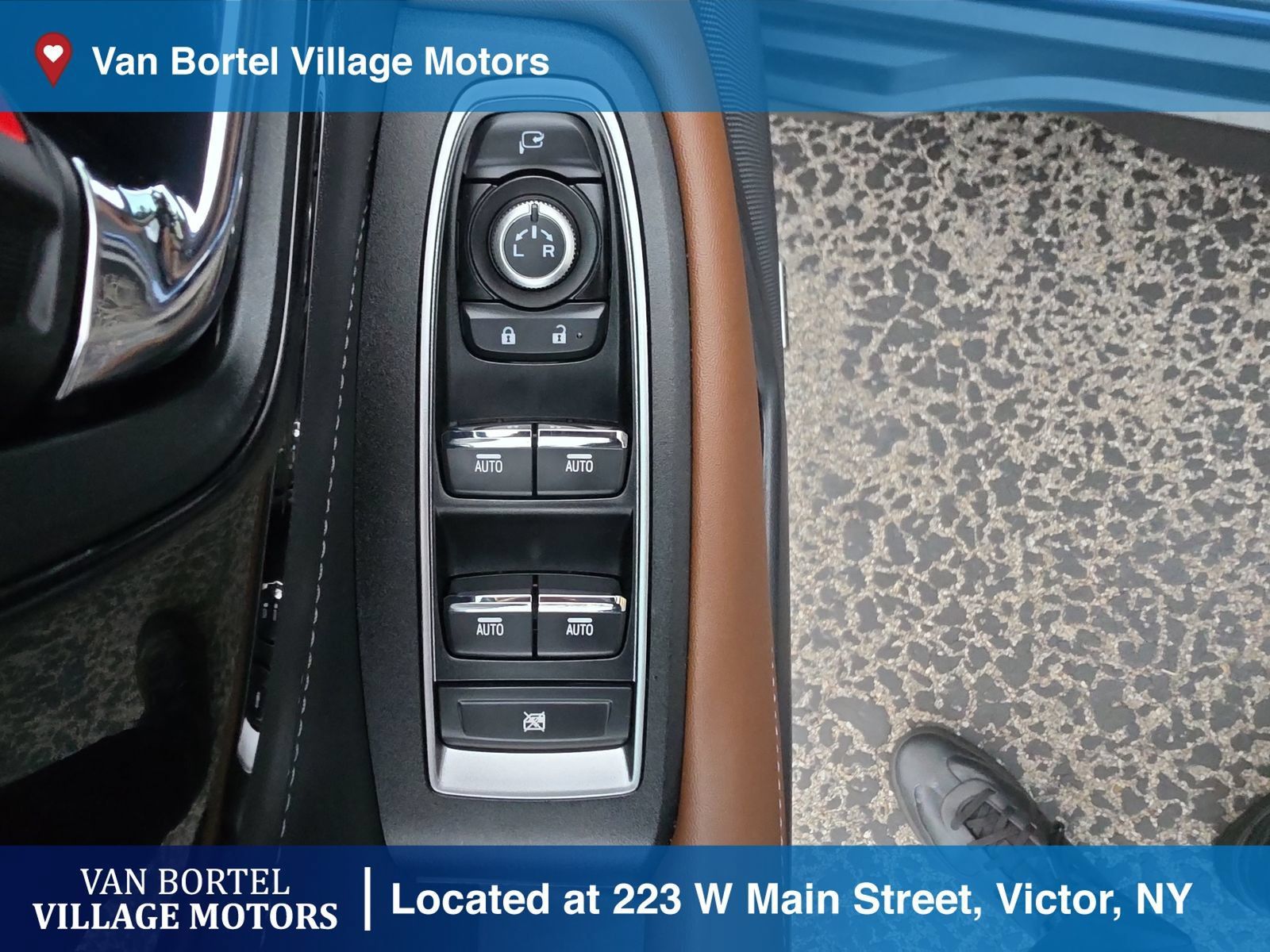 Used 2021 Subaru Outback Touring AWD/4WD image 11