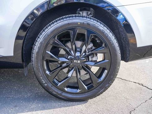 Used 2021 Kia Sorento SX FWD image 12