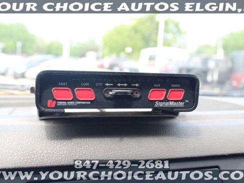 Used 2009 Ford F550 2WD Regular Cab Super Duty image 30