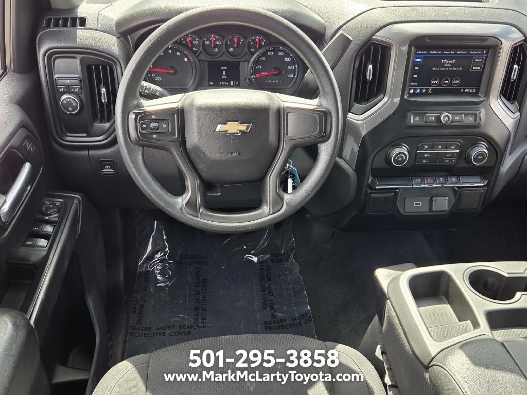 Used 2020 Chevrolet Silverado 1500 Custom w/ Custom Value Package RWD image 11