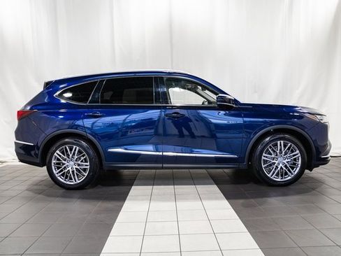 Used 2022 Acura MDX Advance image 3