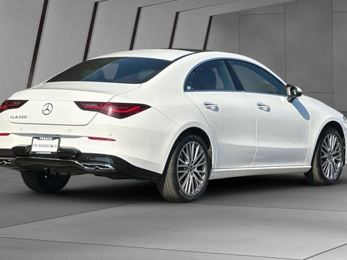 Used 2025 Mercedes-Benz CLA 250 image 4