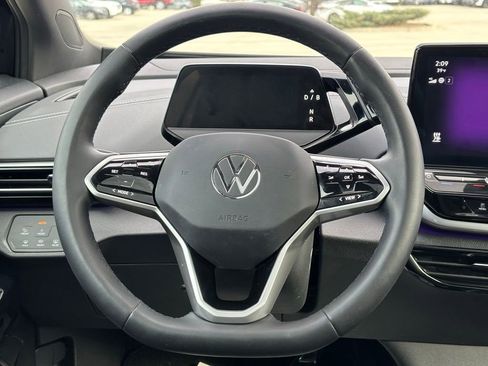 Used 2023 Volkswagen ID.4 Pro S image 13