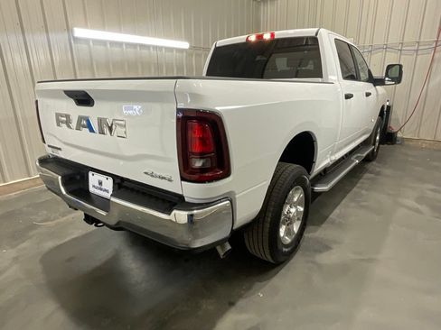 Used 2026 RAM 2500 Big Horn AWD/4WD image 23