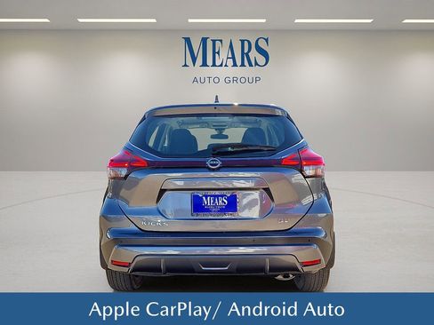 Used 2024 Nissan Kicks SV image 5