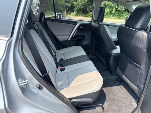 Used 2016 Toyota RAV4 Limited AWD/4WD image 11