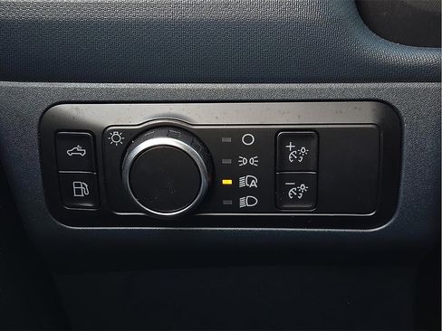 Used 2025 Ford Maverick XL image 16