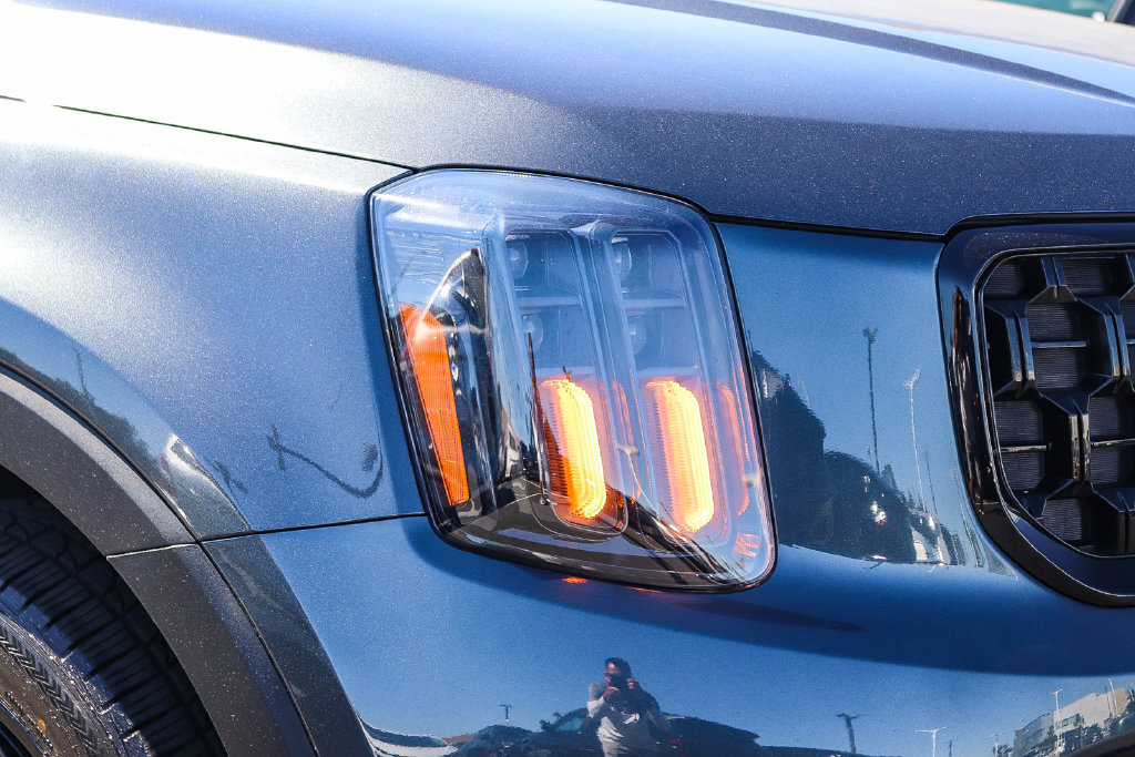 Certified 2024 Kia Telluride EX X-Line AWD/4WD image 8