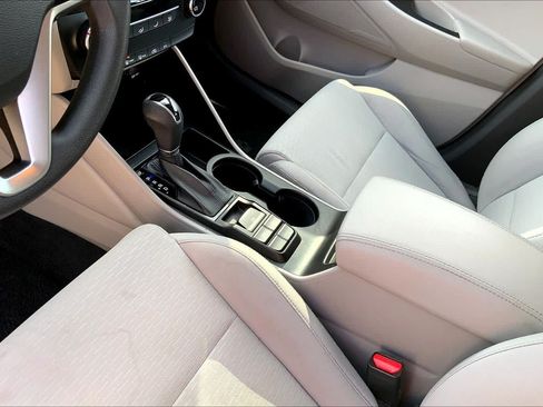 Used 2019 Hyundai Tucson SE FWD image 15