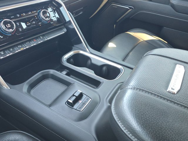 Used 2024 GMC Sierra 3500 Denali w/ Denali Reserve Package AWD/4WD image 42