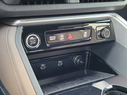 Certified 2025 Audi Q5 Premium w/ Premium Plus AWD/4WD image 27