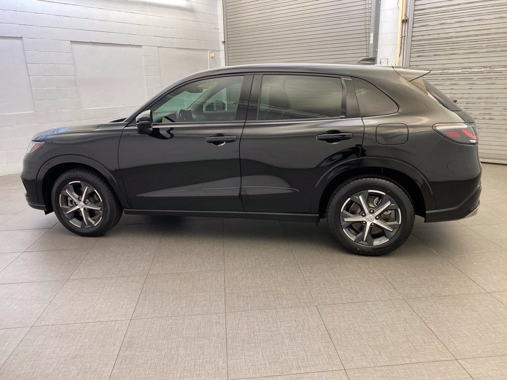 Used 2023 Honda HR-V EX-L image 5