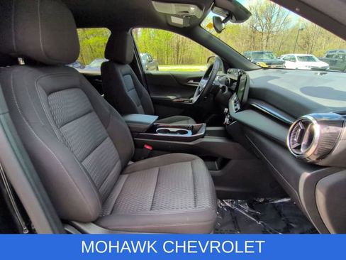 Used 2025 Chevrolet Equinox LT AWD/4WD image 28