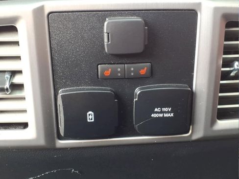 Used 2020 Ford F150 Platinum w/ Equipment Group 701A Luxury AWD/4WD image 11