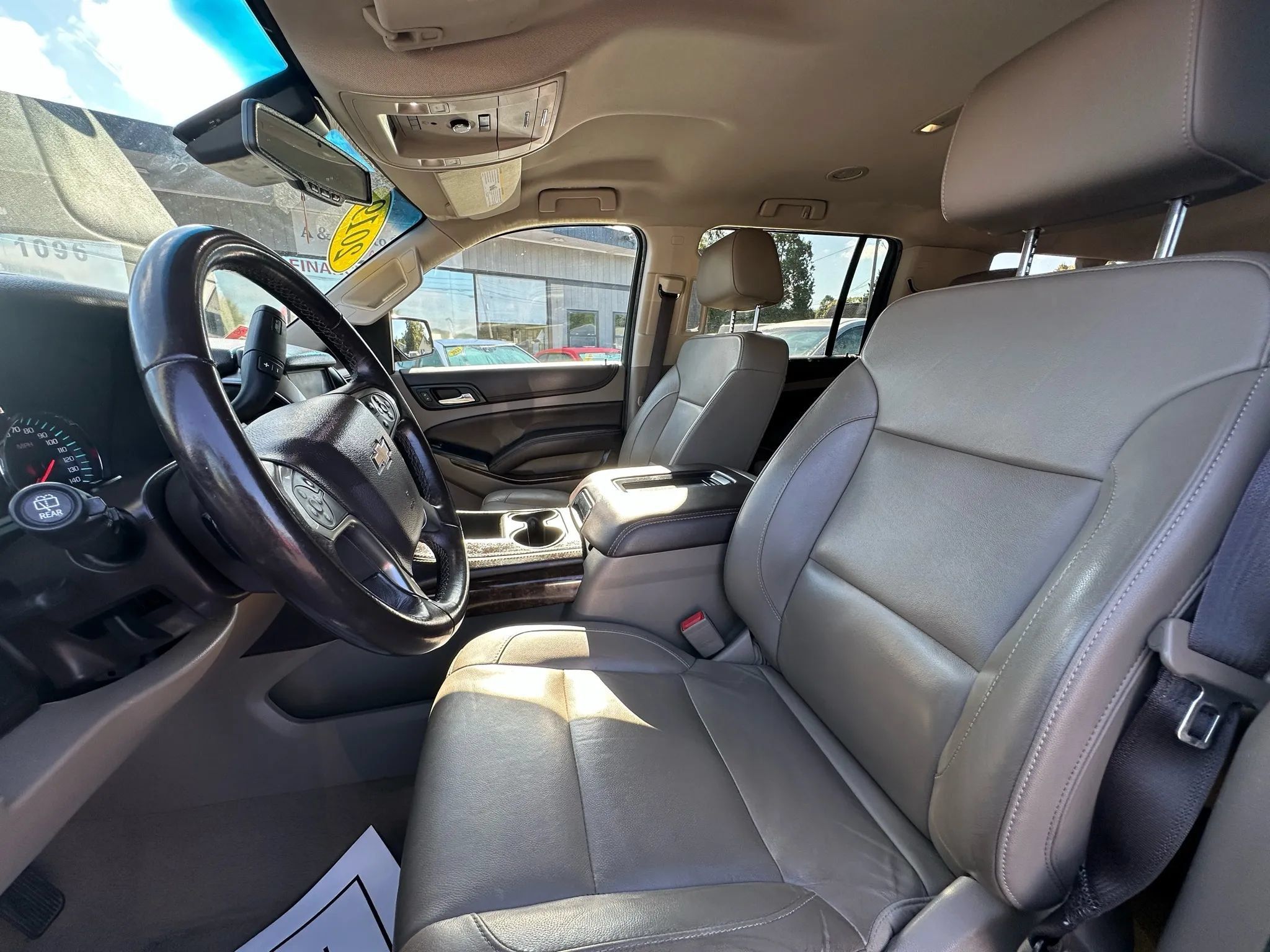 Used 2019 Chevrolet Suburban LT AWD/4WD image 15