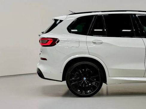 Used 2021 BMW X5 M50i w/ Executive Package AWD/4WD image 14