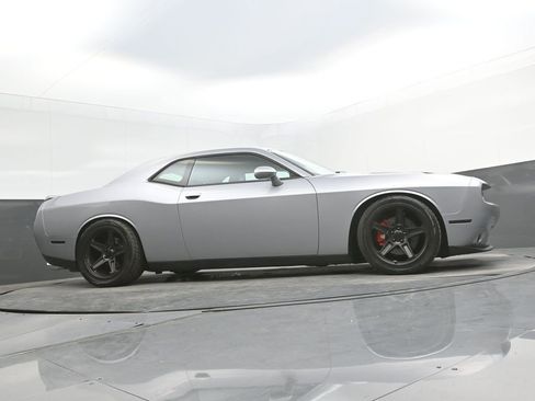 Used 2015 Dodge Challenger R/T Plus image 34