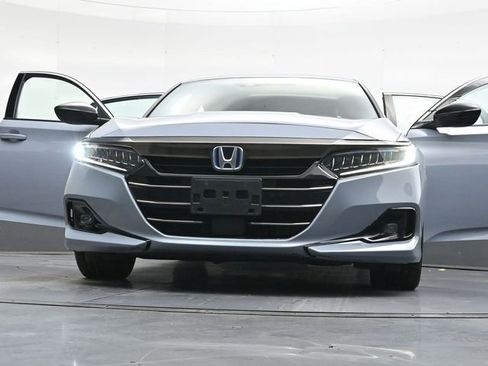 Used 2022 Honda Accord Sport image 42