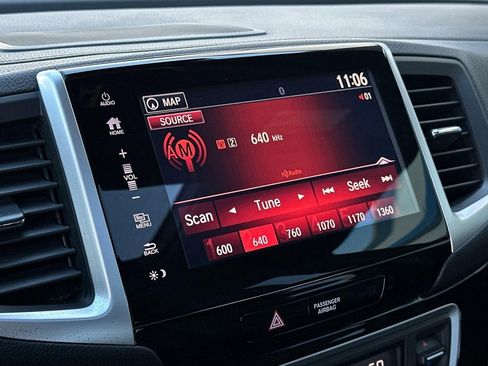 Used 2018 Honda Ridgeline Black Edition image 24