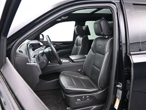 Used 2023 Cadillac Escalade Sport AWD/4WD image 24