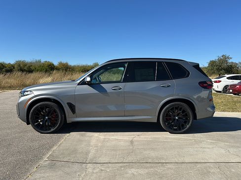 New 2026 BMW X5 xDrive40i w/ M Sport Package image 5