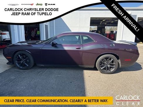 Used 2022 Dodge Challenger R/T w/ Plus Package image 10