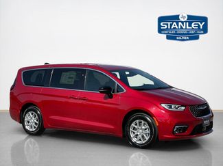 New 2026 Chrysler Pacifica Select video 1